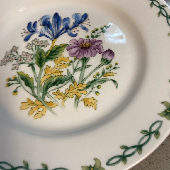 Thompson Pottery Vintage “Floral Garden” plate - Picture 4 of 6